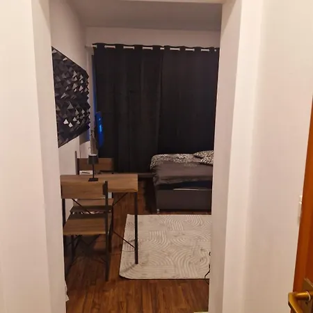Citynest R9 Apartmán *