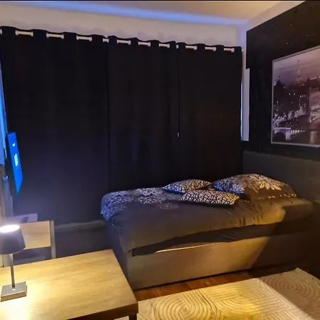 Citynest R9 Apartmán *